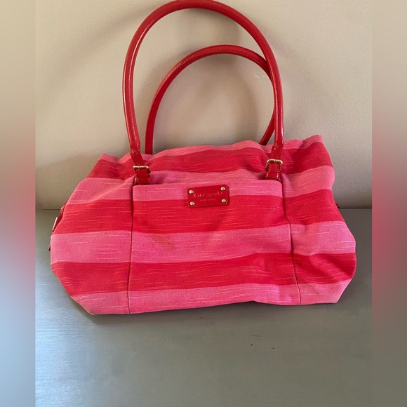 Kate Spade Purse - Picture 1 of 10